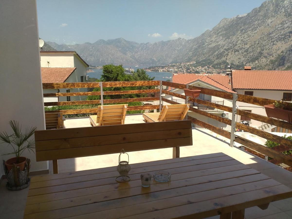 Apartments Gogo Kotor Exterior photo