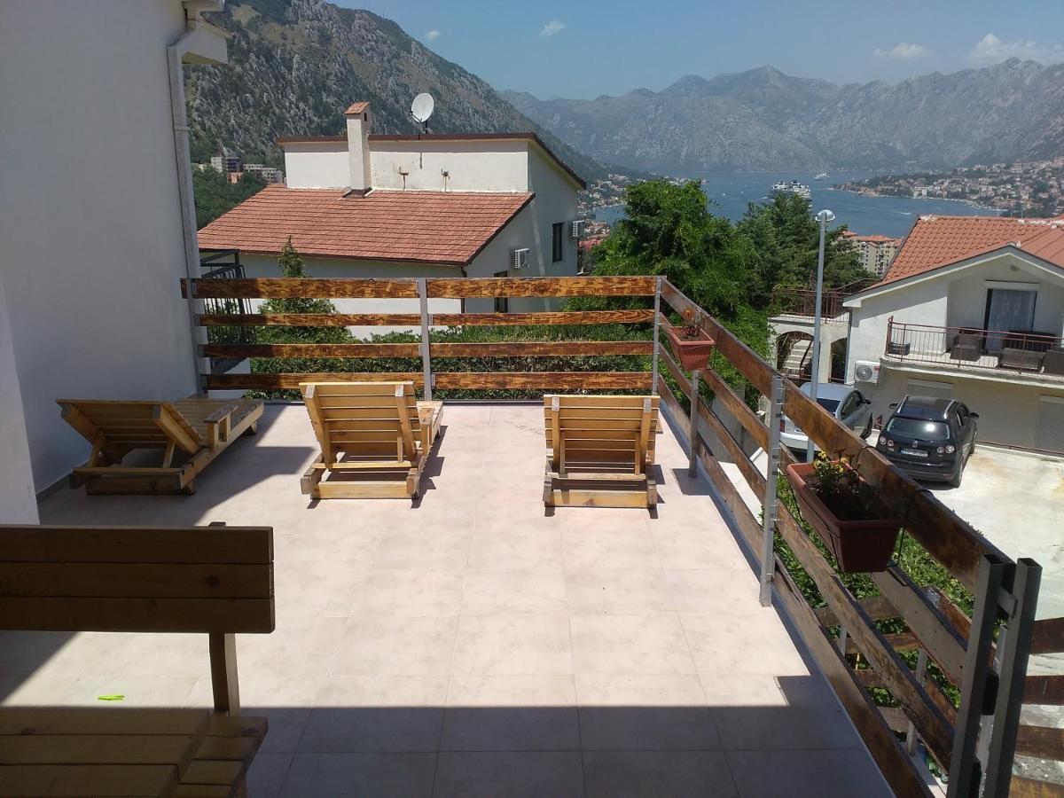 Apartments Gogo Kotor Exterior photo